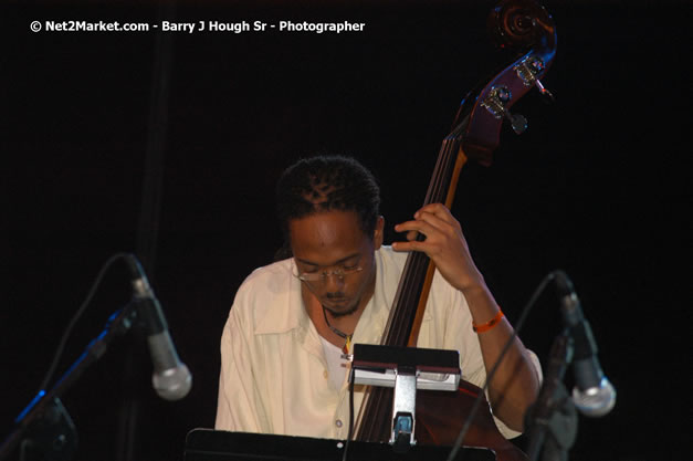 Antonio Saxton - Air Jamaica Jazz & Blues Festival 2007 - The Art of Music -  Thursday, January 25th - 10th Anniversary - Air Jamaica Jazz & Blues Festival 2007 - The Art of Music - Tuesday, January 23 - Saturday, January 27, 2007, The Aqueduct on Rose Hall, Montego Bay, Jamaica - Negril Travel Guide, Negril Jamaica WI - http://www.negriltravelguide.com - info@negriltravelguide.com...!