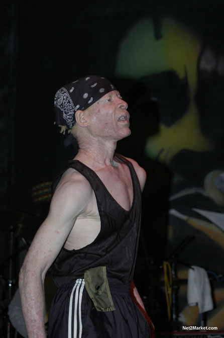 Live in Concert - Yellowman - Peter Metro - Bobby Dread - Swallow - backed by the Indika Band - Boubon Beach Restaurant, Beach Bar & Oceanfront Accommodations - Negril Travel Guide, Negril Jamaica WI - http://www.negriltravelguide.com - info@negriltravelguide.com...!