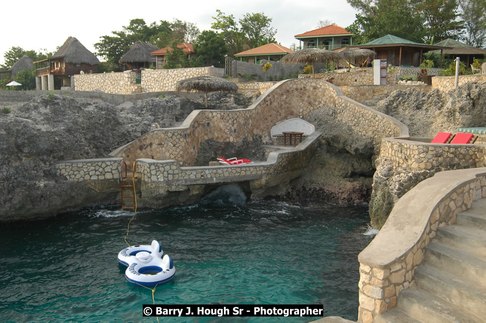 Catcha Fallen Star Resort Rises from the Destruction of Hurricane Ivan, West End, Negril, Westmoreland, Jamaica W.I. - Photographs by Net2Market.com - Barry J. Hough Sr. Photojournalist/Photograper - Photographs taken with a Nikon D70, D100, or D300 -  Negril Travel Guide, Negril Jamaica WI - http://www.negriltravelguide.com - info@negriltravelguide.com...!