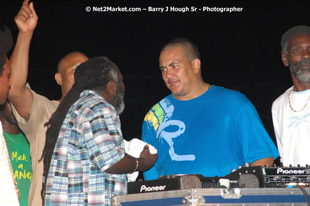 Cross De Harbour @ Lucea Car Park presented by Linkz Entertainment in association with Lucea Chamber of Commerce - Featuring Freddy Mc Gregor, Iley Dread, Mr. Vegas, Lt. Elmo, Champagne, Merital, CC, Brillant, TQ, Mad Dog, Chumps - Lucea, Hanover, Jamaica - Negril Travel Guide.com, Negril Jamaica WI - http://www.negriltravelguide.com - info@negriltravelguide.com...!