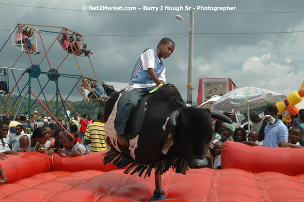 Cross De Harbour @ Lucea Car Park presented by Linkz Entertainment in association with Lucea Chamber of Commerce - Featuring Freddy Mc Gregor, Iley Dread, Mr. Vegas, Lt. Elmo, Champagne, Merital, CC, Brillant, TQ, Mad Dog, Chumps - Lucea, Hanover, Jamaica - Negril Travel Guide.com, Negril Jamaica WI - http://www.negriltravelguide.com - info@negriltravelguide.com...!