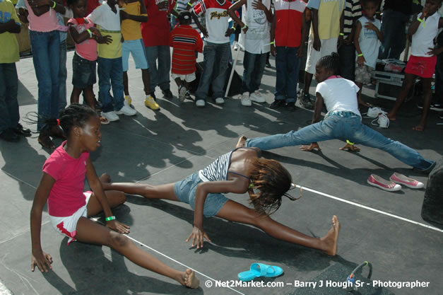 Cross De Harbour @ Lucea Car Park presented by Linkz Entertainment in association with Lucea Chamber of Commerce - Featuring Freddy Mc Gregor, Iley Dread, Mr. Vegas, Lt. Elmo, Champagne, Merital, CC, Brillant, TQ, Mad Dog, Chumps - Lucea, Hanover, Jamaica - Negril Travel Guide.com, Negril Jamaica WI - http://www.negriltravelguide.com - info@negriltravelguide.com...!