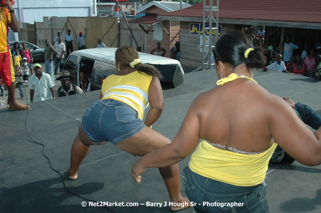 Cross De Harbour @ Lucea Car Park presented by Linkz Entertainment in association with Lucea Chamber of Commerce - Featuring Freddy Mc Gregor, Iley Dread, Mr. Vegas, Lt. Elmo, Champagne, Merital, CC, Brillant, TQ, Mad Dog, Chumps - Lucea, Hanover, Jamaica - Negril Travel Guide.com, Negril Jamaica WI - http://www.negriltravelguide.com - info@negriltravelguide.com...!