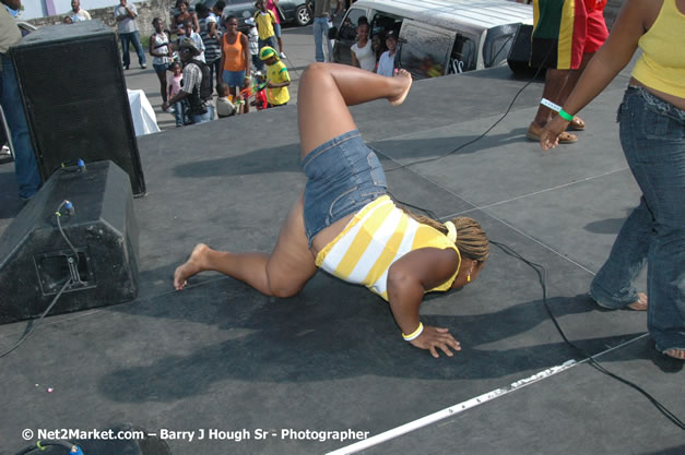 Cross De Harbour @ Lucea Car Park presented by Linkz Entertainment in association with Lucea Chamber of Commerce - Featuring Freddy Mc Gregor, Iley Dread, Mr. Vegas, Lt. Elmo, Champagne, Merital, CC, Brillant, TQ, Mad Dog, Chumps - Lucea, Hanover, Jamaica - Negril Travel Guide.com, Negril Jamaica WI - http://www.negriltravelguide.com - info@negriltravelguide.com...!