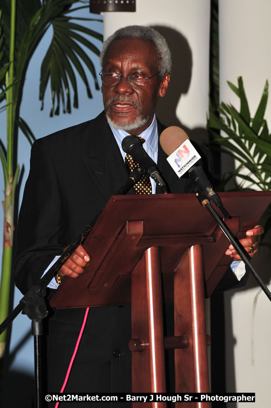 Bird of Paradise Awards & Gala @ Grand Palladium Resort & Spa [Fiesta] - Saturday, August 9, 2008 - Guest Honouree The Most Honourable P.J. Patterson ON, PC, QC - Hanover Homecoming Foundation LTD Jamaica - Wherever you roam ... Hanover bids you ... come HOME - Sunday, August 3 to Saturday, August 9, 2008 - Hanover Jamaica - Photographs by Net2Market.com - Barry J. Hough Sr. Photojournalist/Photograper - Photographs taken with a Nikon D300 - Negril Travel Guide, Negril Jamaica WI - http://www.negriltravelguide.com - info@negriltravelguide.com...!