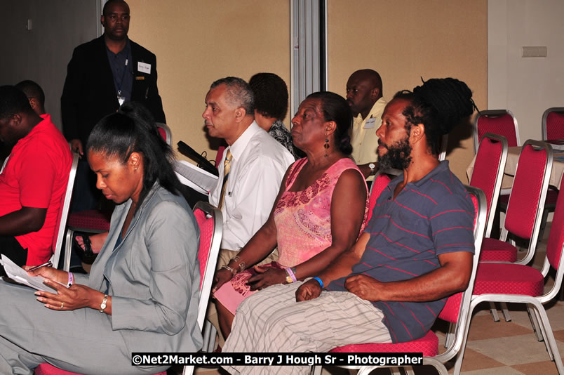 Investment & Business Forum - Brand Jamaica @ Grand Palladium Resort & Spa [Fiesta] - Friday, August 8, 2008 - Hanover Homecoming Foundation LTD Jamaica - Wherever you roam ... Hanover bids you ... come HOME - Sunday, August 3 to Saturday, August 9, 2008 - Hanover Jamaica - Photographs by Net2Market.com - Barry J. Hough Sr. Photojournalist/Photograper - Photographs taken with a Nikon D300 - Negril Travel Guide, Negril Jamaica WI - http://www.negriltravelguide.com - info@negriltravelguide.com...!