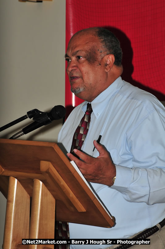 Investment & Business Forum - Brand Jamaica @ Grand Palladium Resort & Spa [Fiesta] - Thursday, August 7, 2008 - Hanover Homecoming Foundation LTD Jamaica - Wherever you roam ... Hanover bids you ... come HOME - Sunday, August 3 to Saturday, August 9, 2008 - Hanover Jamaica - Photographs by Net2Market.com - Barry J. Hough Sr. Photojournalist/Photograper - Photographs taken with a Nikon D300 - Negril Travel Guide, Negril Jamaica WI - http://www.negriltravelguide.com - info@negriltravelguide.com...!