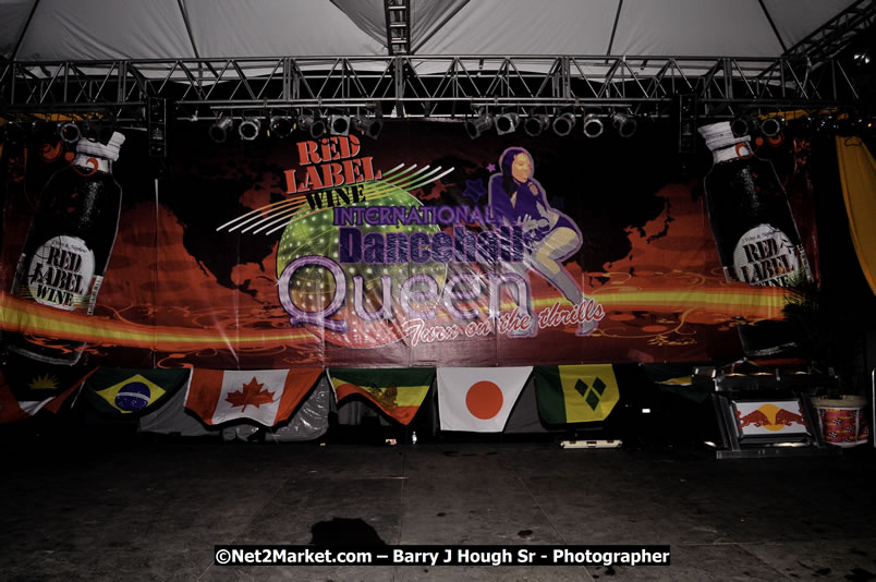 International Dancehall Queen Competition - Big Head Promotions Presents the Red Label Wine Dancehall Queen Competition - Saturday, July 26, 2008 @ Pier One, Montego Bay, Jamaica W.I. - Photographs by Net2Market.com - Barry J. Hough Sr. Photojournalist/Photograper - Photographs taken with a Nikon D300 - Negril Travel Guide, Negril Jamaica WI - http://www.negriltravelguide.com - info@negriltravelguide.com...!