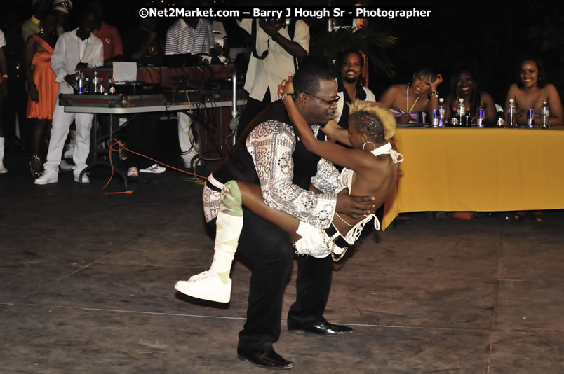 International Dancehall Queen Competition - Big Head Promotions Presents the Red Label Wine Dancehall Queen Competition - Saturday, July 26, 2008 @ Pier One, Montego Bay, Jamaica W.I. - Photographs by Net2Market.com - Barry J. Hough Sr. Photojournalist/Photograper - Photographs taken with a Nikon D300 - Negril Travel Guide, Negril Jamaica WI - http://www.negriltravelguide.com - info@negriltravelguide.com...!