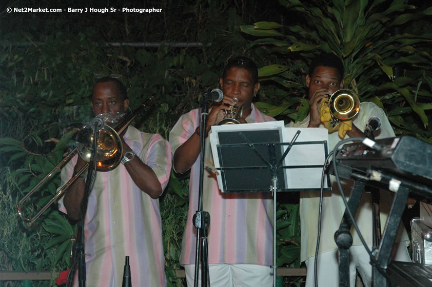 Jamaica Carnival 2007 @ The Jungle, Friday, March 2, 2007, The Jungle, Norman Manley Boulevard, Negril, Westmoreland, Jamaica W.I. - Negril Travel Guide, Negril Jamaica WI - http://www.negriltravelguide.com - info@negriltravelguide.com...!