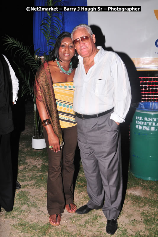 Minister of Tourism, Edmund Bartlett @ Jamaica Jazz and Blues Festival 2009 - Presented by Air Jamaica - Saturday, January 24, 2009 - Venue at the Aqueduct on Rose Hall Resort &amp; Country Club, Montego Bay, Jamaica - Thursday, January 22 - Saturday, January 24, 2009 - Photographs by Net2Market.com - Barry J. Hough Sr, Photographer/Photojournalist - Negril Travel Guide, Negril Jamaica WI - http://www.negriltravelguide.com - info@negriltravelguide.com...!