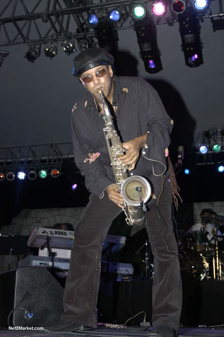 Arturo Tappin - Air Jamaica Jazz & Blues 2005 - The Art Of Music - Cinnamon Hill Golf Course, Rose Hall, Montego Bay - Negril Travel Guide, Negril Jamaica WI - http://www.negriltravelguide.com - info@negriltravelguide.com...!