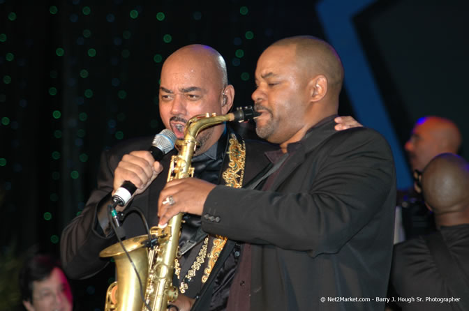 James Ingram - Air Jamaica Jazz & Blues Festival 2006 - The Art of Music - Cinnamon Hill Golf Club - Rosehall Resort & Country Club, Montego Bay, Jamaica W.I. - Thursday, Saturday 28, 2006 - Negril Travel Guide, Negril Jamaica WI - http://www.negriltravelguide.com - info@negriltravelguide.com...!