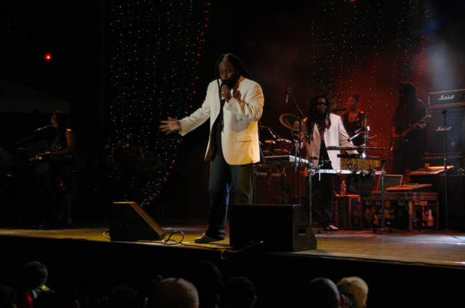 Morgan Heritage - Air Jamaica Jazz & Blues Festival 2006 - The Art of Music - Cinnamon Hill Golf Club - Rosehall Resort & Country Club, Montego Bay, Jamaica W.I. - Thursday, January 26, 2006 - Negril Travel Guide, Negril Jamaica WI - http://www.negriltravelguide.com - info@negriltravelguide.com...!