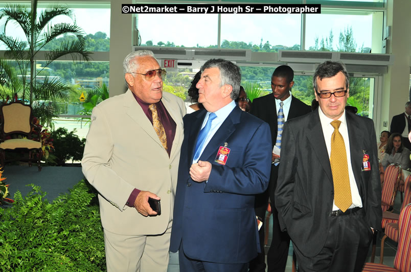 The Unveiling Of The Commemorative Plaque By The Honourable Prime Minister, Orette Bruce Golding, MP, And Their Majesties, King Juan Carlos I And Queen Sofia Of Spain - On Wednesday, February 18, 2009, Marking The Completion Of The Expansion Of Sangster International Airport, Venue at Sangster International Airport, Montego Bay, St James, Jamaica - Wednesday, February 18, 2009 - Photographs by Net2Market.com - Barry J. Hough Sr, Photographer/Photojournalist - Negril Travel Guide, Negril Jamaica WI - http://www.negriltravelguide.com - info@negriltravelguide.com...!