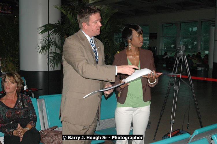 JetBue Airways' Inaugural Air Service between Sangster International Airport, Montego Bay and John F. Kennedy Airport, New York at MBJ Airports Sangster International Airport, Montego Bay, St. James, Jamaica - Thursday, May 21, 2009 - Photographs by Net2Market.com - Barry J. Hough Sr, Photographer/Photojournalist - Negril Travel Guide, Negril Jamaica WI - http://www.negriltravelguide.com - info@negriltravelguide.com...!