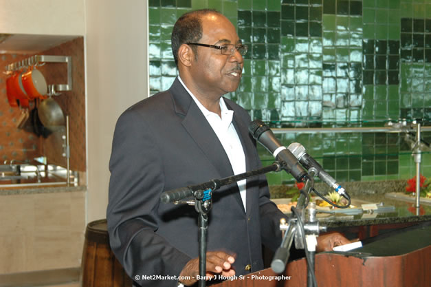 Minister of Toursim Luncheon - Minister of Tourism, Hon. Edmund Bartlett - Director of Tourism, Basil Smith - Saturday, December 15, 2007 - Rose Hall Resort and Country Club, Rose Hall, Montego Bay, Jamaica W.I. - Photographs by Net2Market.com - Barry J. Hough Sr, Photographer - Negril Travel Guide, Negril Jamaica WI - http://www.negriltravelguide.com - info@negriltravelguide.com...!