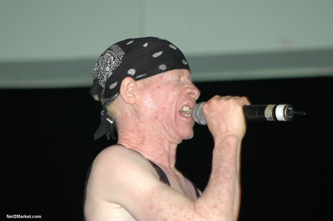 Toots & The Maytals and King of DJ - Yellowman - Also: Vengance - Skull Head - Singing Hanna - Wiskey Bagio and backed by the Hurrican Band - Money Cologne Birthday Bash @ the Samsara Hotel, West End, Negril, Jamaica - Negril Travel Guide, Negril Jamaica WI - http://www.negriltravelguide.com - info@negriltravelguide.com...!