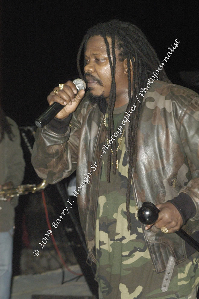  Luciano "Live in Concert" Negril Escape Resort & Spa, Openning Acts: Justice Merchant, and Timmi Burrell, Backing Band: JAH Messenjah, One Love Reggae Summer Series, West End, Negril, Westmoreland, Jamaica W.I. - Tuesday, August 11, 2009 - Photographs by Barry J. Hough Sr. Photojournalist/Photograper - Photographs taken with a Nikon D70, D100, or D300 - Negril Travel Guide, Negril Jamaica WI - http://www.negriltravelguide.com - info@negriltravelguide.com...!