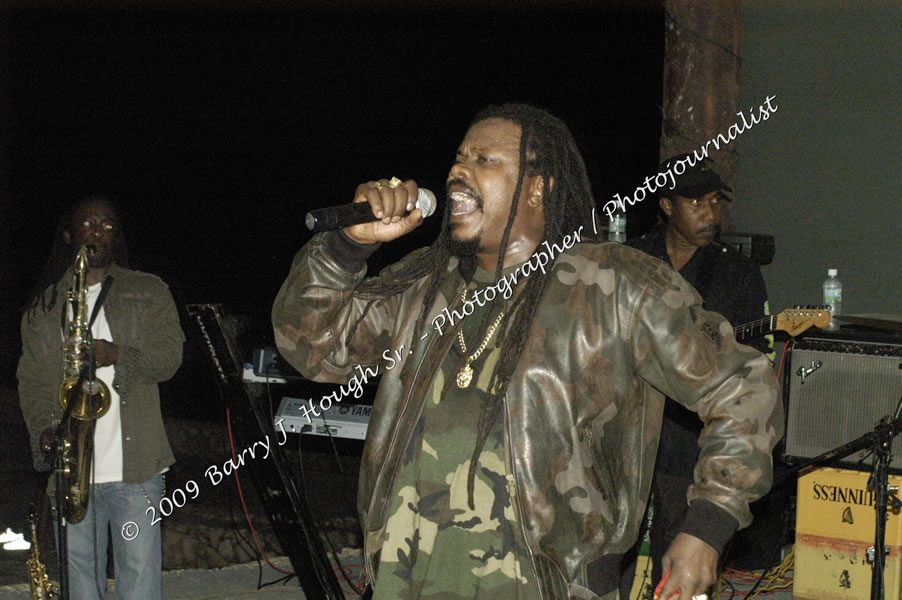  Luciano "Live in Concert" Negril Escape Resort & Spa, Openning Acts: Justice Merchant, and Timmi Burrell, Backing Band: JAH Messenjah, One Love Reggae Summer Series, West End, Negril, Westmoreland, Jamaica W.I. - Tuesday, August 11, 2009 - Photographs by Barry J. Hough Sr. Photojournalist/Photograper - Photographs taken with a Nikon D70, D100, or D300 - Negril Travel Guide, Negril Jamaica WI - http://www.negriltravelguide.com - info@negriltravelguide.com...!