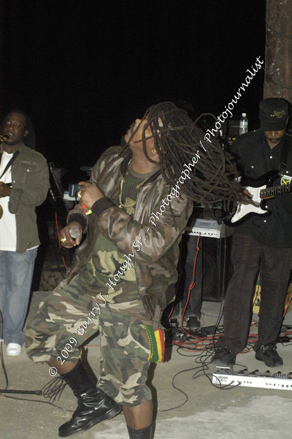  Luciano "Live in Concert" Negril Escape Resort & Spa, Openning Acts: Justice Merchant, and Timmi Burrell, Backing Band: JAH Messenjah, One Love Reggae Summer Series, West End, Negril, Westmoreland, Jamaica W.I. - Tuesday, August 11, 2009 - Photographs by Barry J. Hough Sr. Photojournalist/Photograper - Photographs taken with a Nikon D70, D100, or D300 - Negril Travel Guide, Negril Jamaica WI - http://www.negriltravelguide.com - info@negriltravelguide.com...!