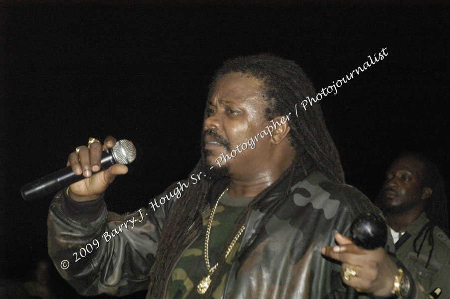  Luciano "Live in Concert" Negril Escape Resort & Spa, Openning Acts: Justice Merchant, and Timmi Burrell, Backing Band: JAH Messenjah, One Love Reggae Summer Series, West End, Negril, Westmoreland, Jamaica W.I. - Tuesday, August 11, 2009 - Photographs by Barry J. Hough Sr. Photojournalist/Photograper - Photographs taken with a Nikon D70, D100, or D300 - Negril Travel Guide, Negril Jamaica WI - http://www.negriltravelguide.com - info@negriltravelguide.com...!