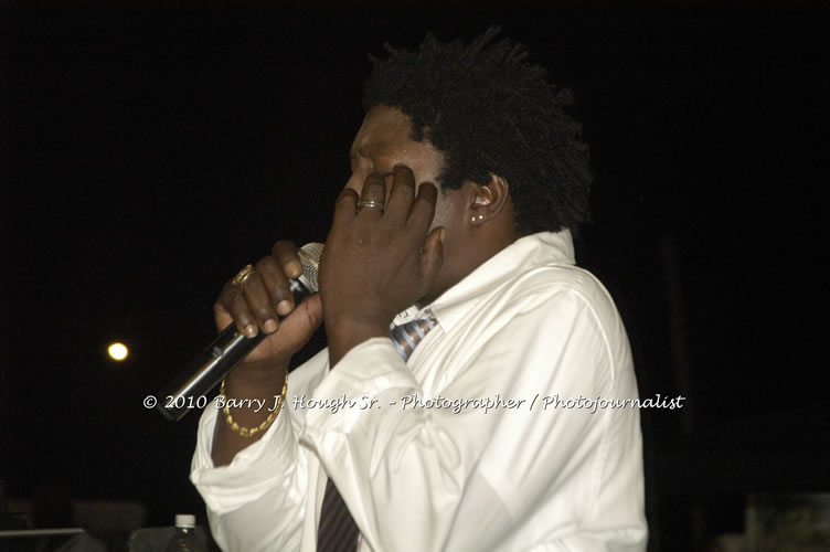 Chaka Demus & Pliers - Live In Concert @ Negril Escape Resort and Spa, December 8, 2009, One Love Drive, West End, Negril, Westmoreland, Jamaica W.I. - Photographs by Net2Market.com - Barry J. Hough Sr, Photographer/Photojournalist - Negril Travel Guide, Negril Jamaica WI - http://www.negriltravelguide.com - info@negriltravelguide.com...!