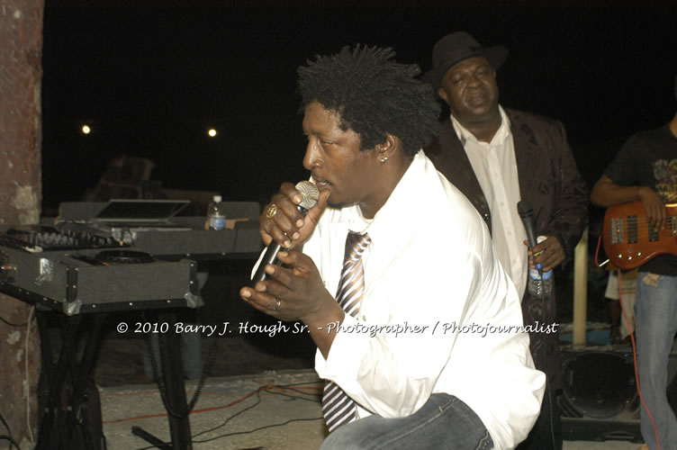 Chaka Demus & Pliers - Live In Concert @ Negril Escape Resort and Spa, December 8, 2009, One Love Drive, West End, Negril, Westmoreland, Jamaica W.I. - Photographs by Net2Market.com - Barry J. Hough Sr, Photographer/Photojournalist - Negril Travel Guide, Negril Jamaica WI - http://www.negriltravelguide.com - info@negriltravelguide.com...!