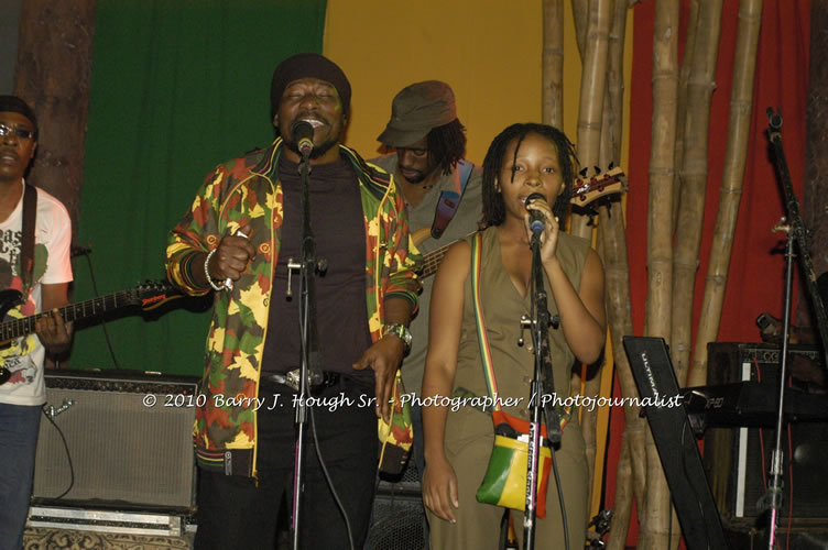 JAH Cure - Live In Concert @ Negril Escape Resort and Spa, December 15, 2009, One Love Drive, West End, Negril, Westmoreland, Jamaica W.I. - Photographs by Net2Market.com - Barry J. Hough Sr, Photographer/Photojournalist - Negril Travel Guide, Negril Jamaica WI - http://www.negriltravelguide.com - info@negriltravelguide.com...!