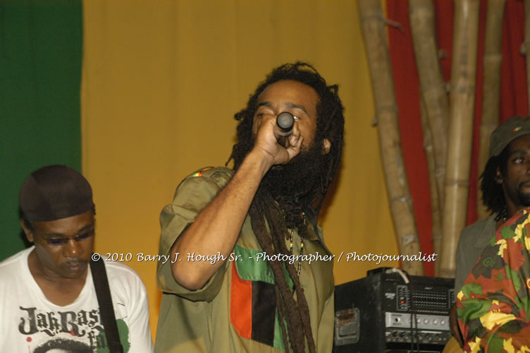 JAH Cure - Live In Concert @ Negril Escape Resort and Spa, December 15, 2009, One Love Drive, West End, Negril, Westmoreland, Jamaica W.I. - Photographs by Net2Market.com - Barry J. Hough Sr, Photographer/Photojournalist - Negril Travel Guide, Negril Jamaica WI - http://www.negriltravelguide.com - info@negriltravelguide.com...!