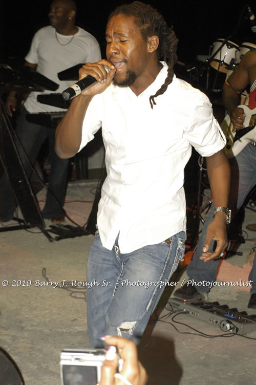 JAH Cure - Live In Concert @ Negril Escape Resort and Spa, December 15, 2009, One Love Drive, West End, Negril, Westmoreland, Jamaica W.I. - Photographs by Net2Market.com - Barry J. Hough Sr, Photographer/Photojournalist - Negril Travel Guide, Negril Jamaica WI - http://www.negriltravelguide.com - info@negriltravelguide.com...!