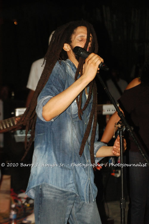 Julian Marley - Grammy Nominee & Son of the Legend Bob Marley - Live in Concert - Also featuring Ras Noble, Power Drill, Iron Head, & Robin Banks - Backing Band Roots Warrior, plus DJ Gemini @ One Love Reggae Concerts Series 09/10 @ Negril Escape Resort & Spa, February 2, 2010, One Love Drive, West End, Negril, Westmoreland, Jamaica W.I. - Photographs by Net2Market.com - Barry J. Hough Sr, Photographer/Photojournalist - The Negril Travel Guide - Negril's and Jamaica's Number One Concert Photography Web Site with over 40,000 Jamaican Concert photographs Published -  Negril Travel Guide, Negril Jamaica WI - http://www.negriltravelguide.com - info@negriltravelguide.com...!