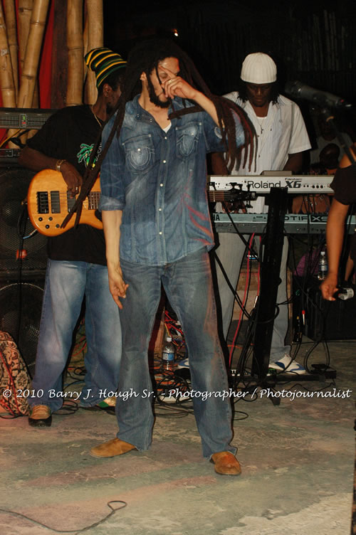 Julian Marley - Grammy Nominee & Son of the Legend Bob Marley - Live in Concert - Also featuring Ras Noble, Power Drill, Iron Head, & Robin Banks - Backing Band Roots Warrior, plus DJ Gemini @ One Love Reggae Concerts Series 09/10 @ Negril Escape Resort & Spa, February 2, 2010, One Love Drive, West End, Negril, Westmoreland, Jamaica W.I. - Photographs by Net2Market.com - Barry J. Hough Sr, Photographer/Photojournalist - The Negril Travel Guide - Negril's and Jamaica's Number One Concert Photography Web Site with over 40,000 Jamaican Concert photographs Published -  Negril Travel Guide, Negril Jamaica WI - http://www.negriltravelguide.com - info@negriltravelguide.com...!