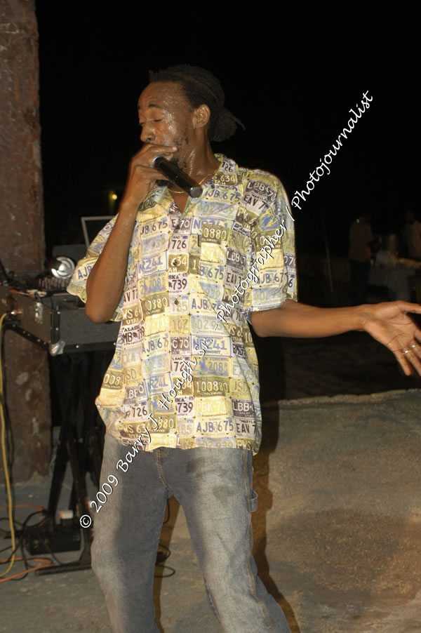  Sanchez - Live in Concert - at the One Love Reggae Concert Series 09/10 @ Negril Escape Resort & Spa - Also Featuring: Timmi Burrell and Justice Merchant- Backing Band Roots Warrior - DJ Gemini - MC Oliver Cargill, Negril Escape Resort & Spa, One Love Drive, West End, Negril, Westmoreland, Jamaica W.I. - Tuesday, November 24, 2009 - Photographs by Net2Market.com - Barry J. Hough Sr, Photographer / Photojournalist - Photos taken with a Nikon D70, D100, or D300 - Negril Travel Guide, Negril Jamaica WI - http://www.negriltravelguide.com - info@negriltravelguide.com...!