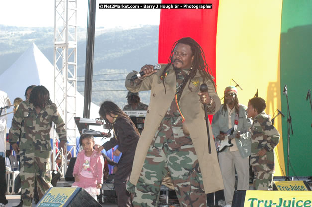 Luciano at Tru-Juice Rebel Salute 2008 - The 15th staging of Tru-Juice Rebel Salute, Saturday, January 12, 2008, Port Kaiser Sports Club, St. Elizabeth, Jamaica W.I. - Photographs by Net2Market.com - Barry J. Hough Sr, Photographer - Negril Travel Guide, Negril Jamaica WI - http://www.negriltravelguide.com - info@negriltravelguide.com...!