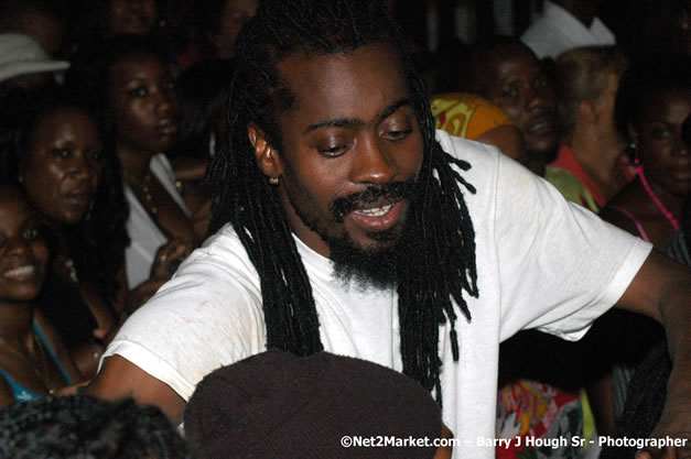 Beeniw Man & Barbee  - Red Stripe Reggae Sumfest 2007 - Zenith - Saturday, July 21, 2007 - Catherine Hall, Montego Bay, St James, Jamaica W.I. - Negril Travel Guide, Negril Jamaica WI - http://www.negriltravelguide.com - info@negriltravelguide.com...!