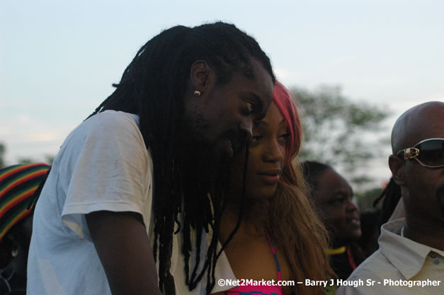 Beeniw Man & Barbee  - Red Stripe Reggae Sumfest 2007 - Zenith - Saturday, July 21, 2007 - Catherine Hall, Montego Bay, St James, Jamaica W.I. - Negril Travel Guide, Negril Jamaica WI - http://www.negriltravelguide.com - info@negriltravelguide.com...!