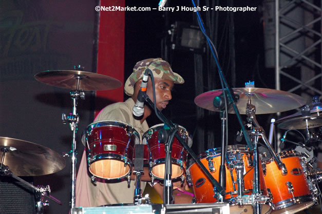 Rootz Underground - Red Stripe Reggae Sumfest 2007 - Zenith - Saturday, July 21, 2007 - Catherine Hall, Montego Bay, St James, Jamaica W.I. - Negril Travel Guide, Negril Jamaica WI - http://www.negriltravelguide.com - info@negriltravelguide.com...!