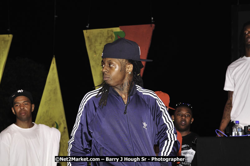 Lil Wayne @ Reggae Sumfest 2008 International Night 2, Catherine Hall, Montego Bay - Saturday, July 19, 2008 - Reggae Sumfest 2008 July 13 - July 19, 2008 - Photographs by Net2Market.com - Barry J. Hough Sr. Photojournalist/Photograper - Photographs taken with a Nikon D300 - Negril Travel Guide, Negril Jamaica WI - http://www.negriltravelguide.com - info@negriltravelguide.com...!