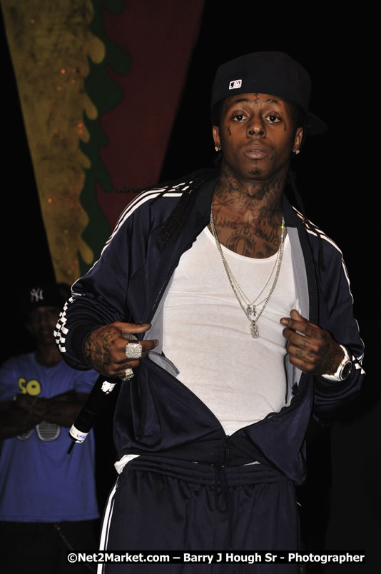 Lil Wayne @ Reggae Sumfest 2008 International Night 2, Catherine Hall, Montego Bay - Saturday, July 19, 2008 - Reggae Sumfest 2008 July 13 - July 19, 2008 - Photographs by Net2Market.com - Barry J. Hough Sr. Photojournalist/Photograper - Photographs taken with a Nikon D300 - Negril Travel Guide, Negril Jamaica WI - http://www.negriltravelguide.com - info@negriltravelguide.com...!