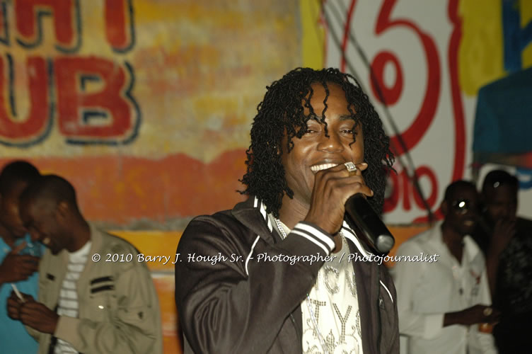 Busy Signal & Kip Rich- Also featuring: Mona Lisa and Crystal Axe @ Striptease Night Club, Scrub-A-Dub Car Wash, , Whitehall, Negril, Westmoreland, Jamaica W.I. - Photographs by Net2Market.com - Barry J. Hough Sr, Photographer/Photojournalist - The Negril Travel Guide - Negril's and Jamaica's Number One Concert Photography Web Site with over 40,000 Jamaican Concert photographs Published -  Negril Travel Guide, Negril Jamaica WI - http://www.negriltravelguide.com - info@negriltravelguide.com...!