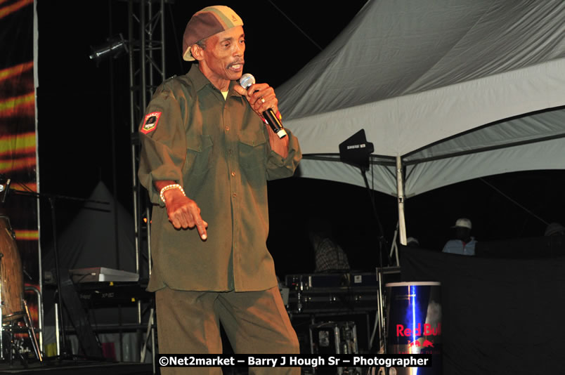 Unite The People An International Reggae Fest, Featuring: Beres Hammond, Coco T, Queen Ifrica, Khalil, Cameal Davis, Iley Dread, Rochelle, Geoffrey Star, Ras Penco, Kool DeLoy, Otis Gayle, J.McKay, Tiney Winey, Venue at Norman Manley Boulevard, Negril, Westmoreland, Jamaica - Saturday, April 4, 2009 - Photographs by Net2Market.com - Barry J. Hough Sr, Photographer/Photojournalist - Negril Travel Guide, Negril Jamaica WI - http://www.negriltravelguide.com - info@negriltravelguide.com...!