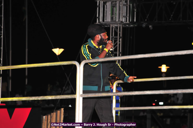 Jamaica's Athletes Celebration - Western Olympics Sports Gala & Trelawny Homecoming - Wednesday, October 8, 2008 - Photographs by Net2Market.com - Barry J. Hough Sr. Photojournalist/Photograper - Photographs taken with a Nikon D300 - Negril Travel Guide, Negril Jamaica WI - http://www.negriltravelguide.com - info@negriltravelguide.com...!